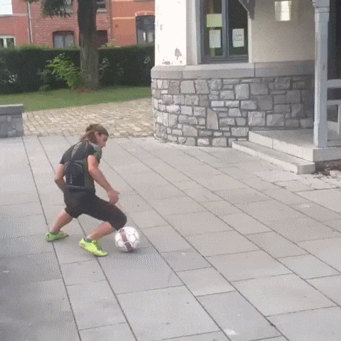 glisser sur un ballon