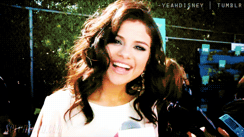Selena Gomez coucou