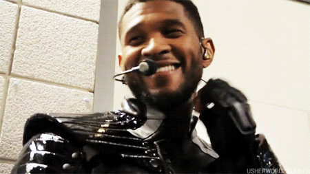 Usher sourire