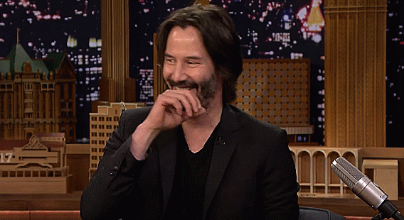 Keanu Reeves rire