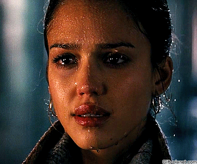 Jessica Alba en larmes